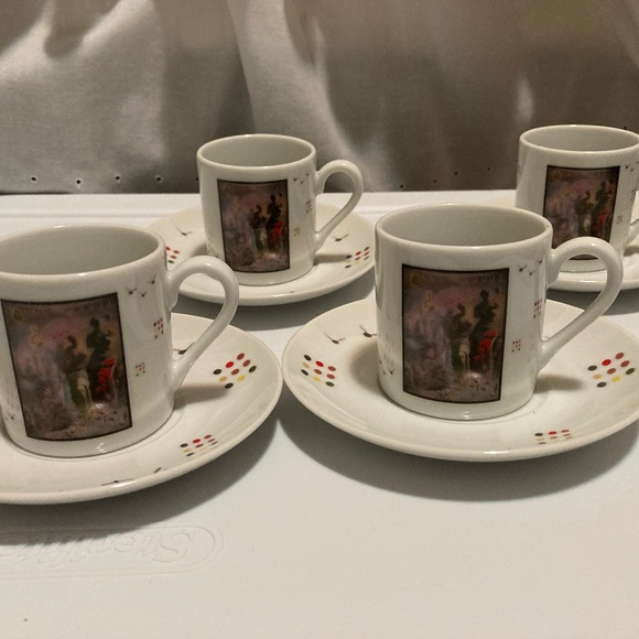 Salvador Dali Museum Espresso Cups and Saucers (4,)The Hallucinogenic Toreador - Picture 1 of 4